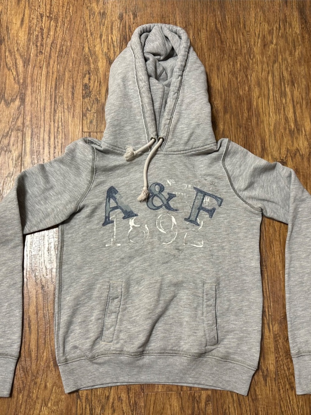 Abercrombie and Fitch Women's Grey Hoodie Size Medium